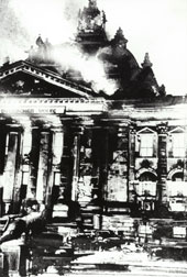 l'incendie du Reichstag, photo mémorial de la Shoah