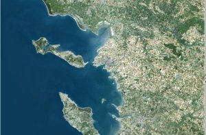 photo aérienne sur la mer des Pertuis