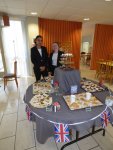 Les élèves étaient fiers de présenter leur buffet ( British Tea Time ) 