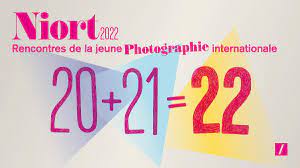 Affiche pour les Rencontres de la jeune photographie internationale 2022 à Niort