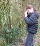 eleves_de_profil_utilisant_un_appareil_photo_argentique_pour_photographier_un_camarades_en_plongee_
