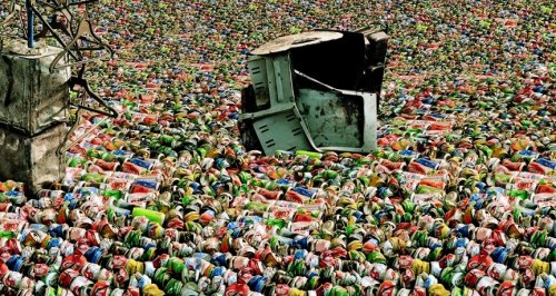 Vivan SUNDARAM, Metal Box, 2008, Photographie, 105 x 194 cm