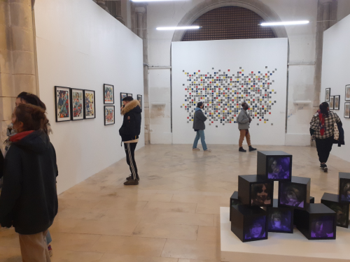 vue de l'exposition Icono de Flore Kunst à la Chapelle desDames Blanches de La Rochelle