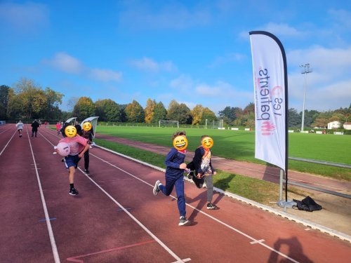 573352871_122165343776594841_3181798072240432235_n