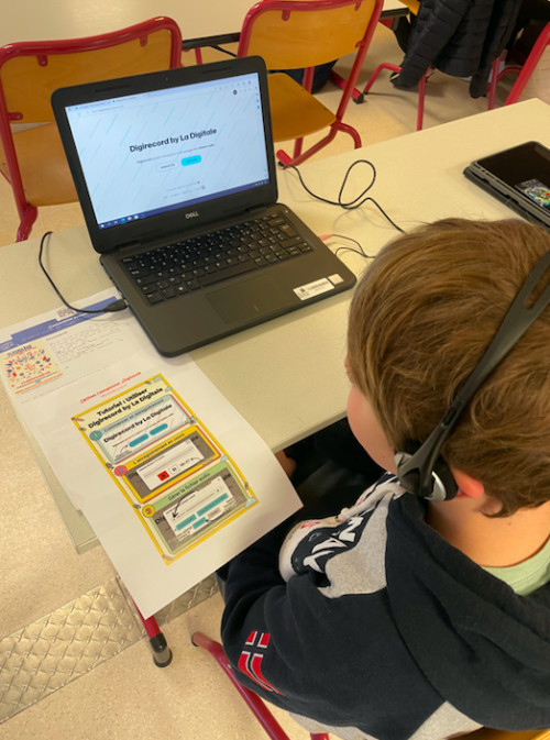 Enregistrement des productions poétiques avec Digirecord.