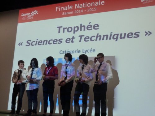 Remise du trophée national "Sciences et techniques"