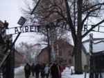 Entrée du centre de mise à mort d'Auschwitz